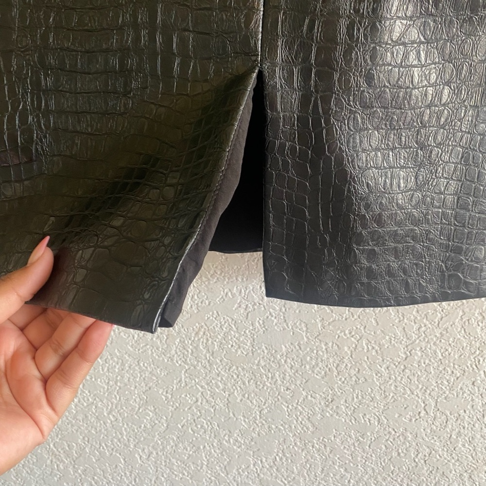 Modcloth Black Textured Skirt - Picture 6 of 6